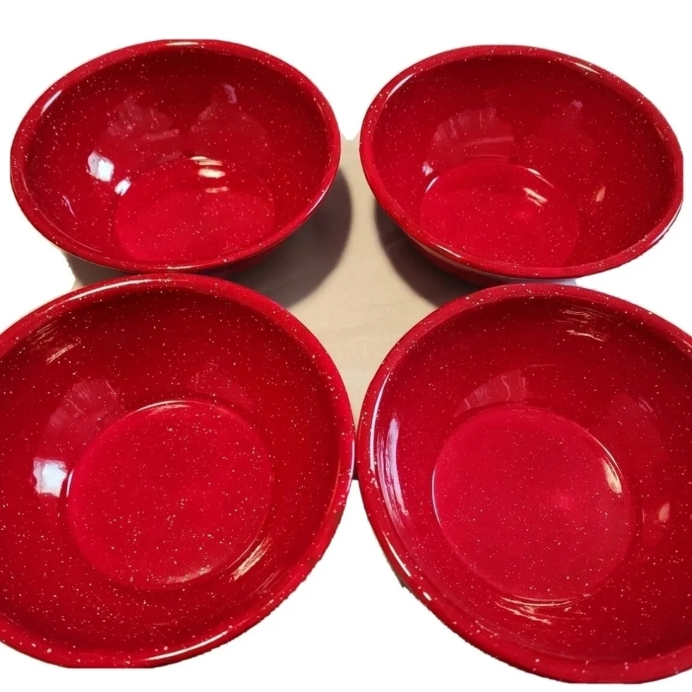 Coleman 12 Piece Red Enamelware Dinnerware Set. - Picture 4 of 4